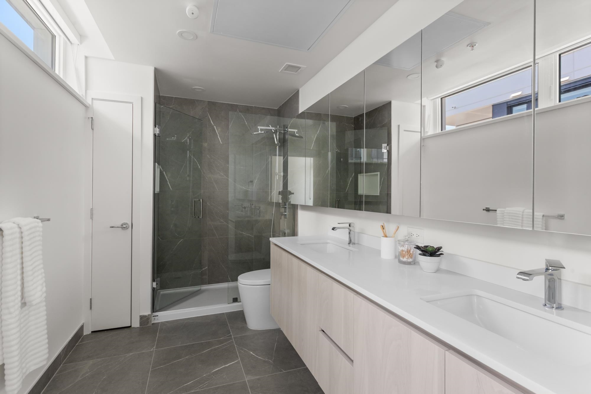 Powder Room Photo of 3249 Clive Avenue, Vancouver, BC