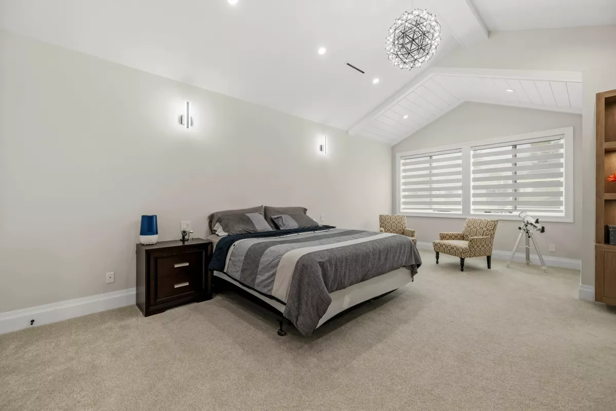 Loft / Bonus Room Photo of 15689 106a Avenue, Surrey, BC