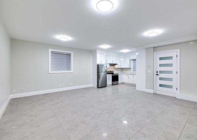 Outdoor Kitchen Photo of 15689 106a Avenue, Surrey, BC