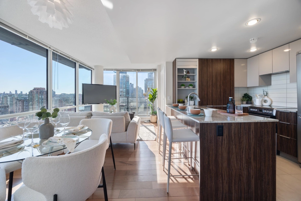 Dining Area Photo of 1801 1088 Richards Street, Vancouver, BC