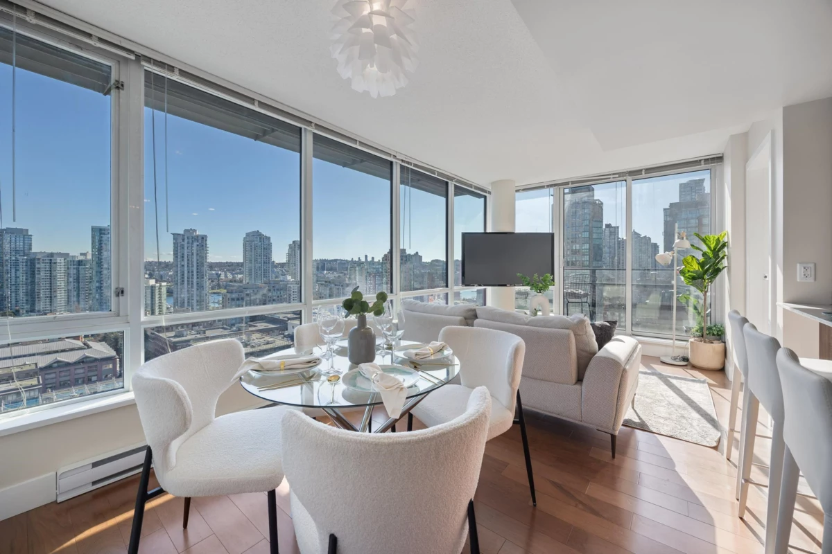Living Room Photo of 1801 1088 Richards Street, Vancouver, BC