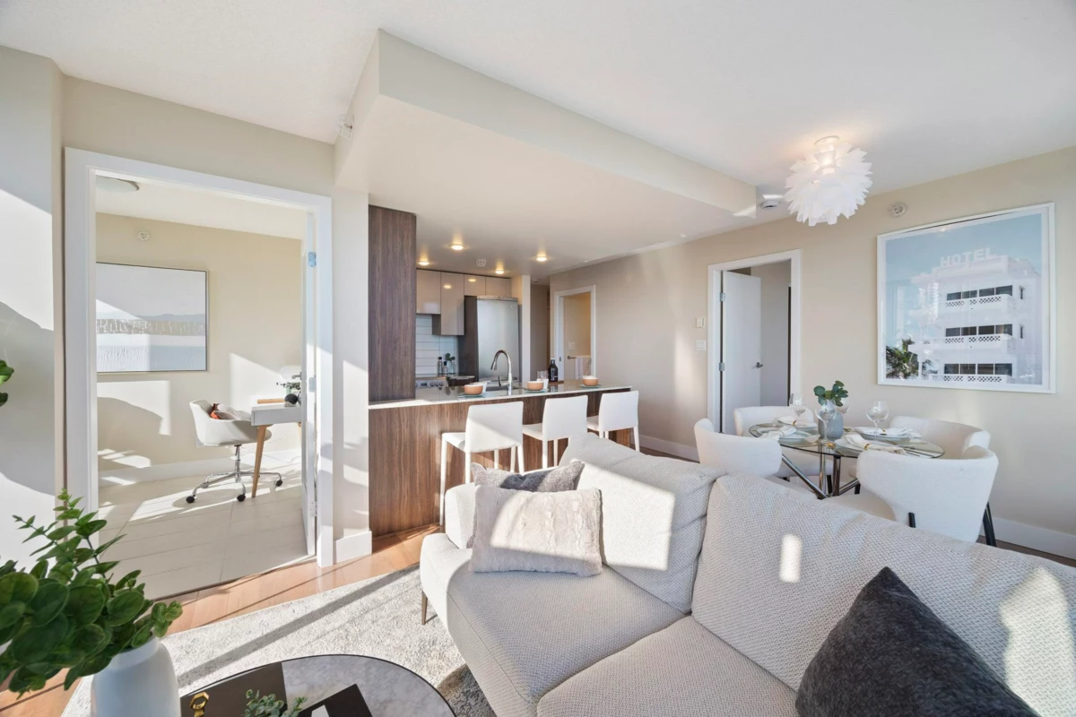 Pantry Photo of 1801 1088 Richards Street, Vancouver, BC