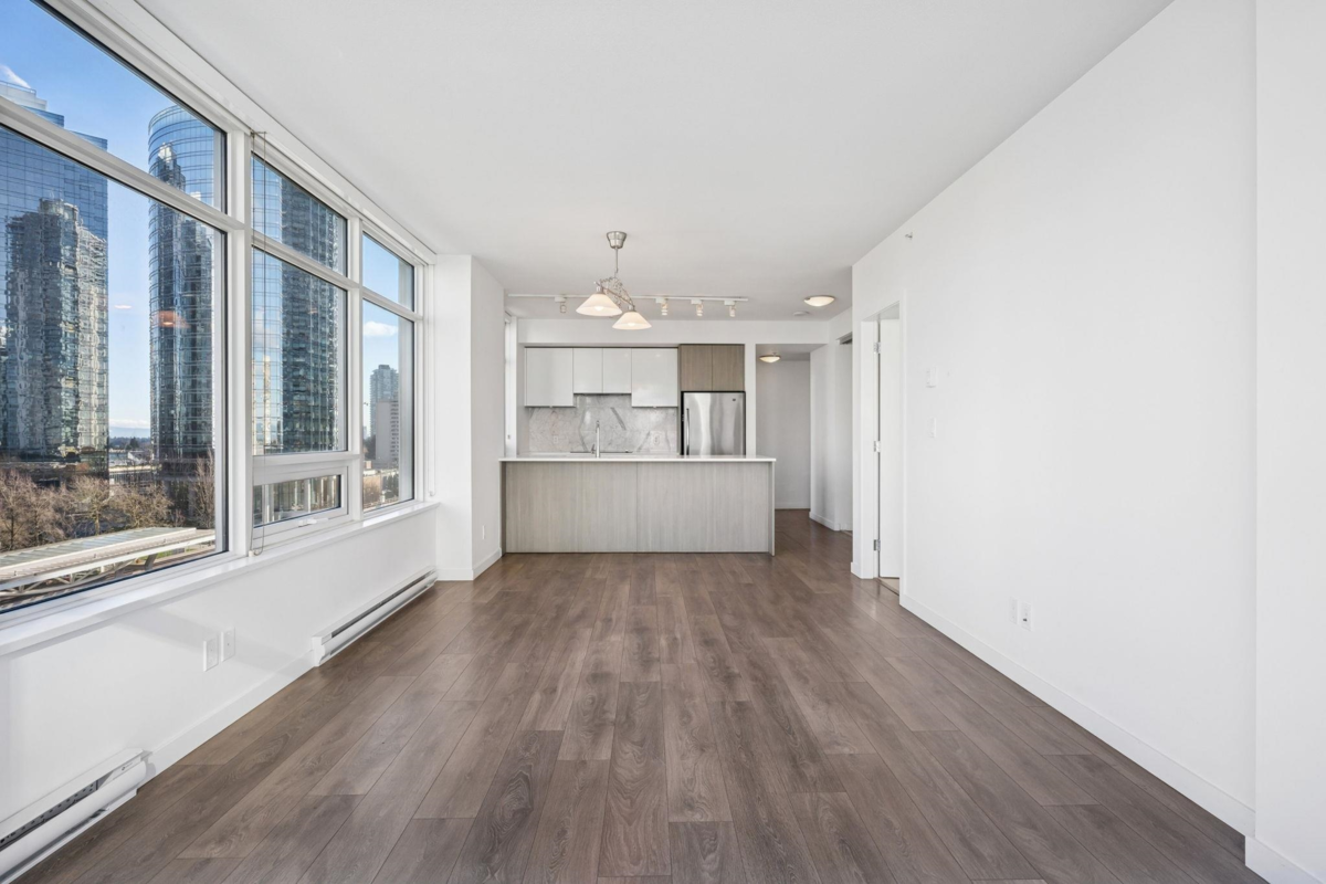 Dining Area Photo of 809 6461 Telford Avenue, Burnaby, BC