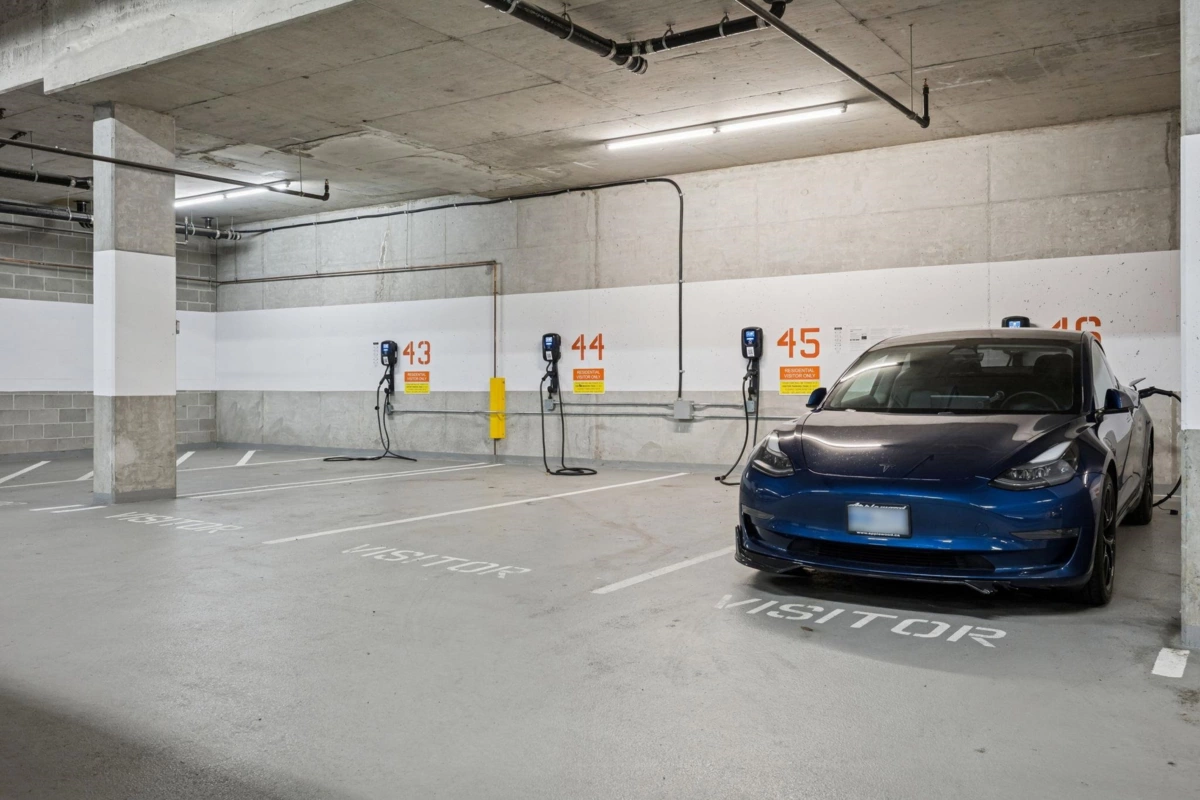 Hallway Photo of 809 6461 Telford Avenue, Burnaby, BC