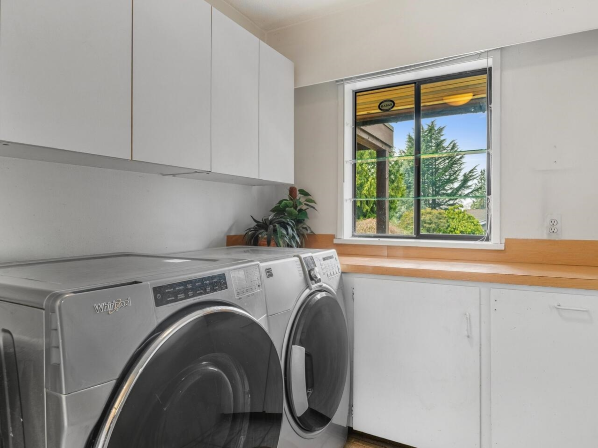 Outdoor Patio Photo of 8355 Nelson Avenue, Burnaby, BC