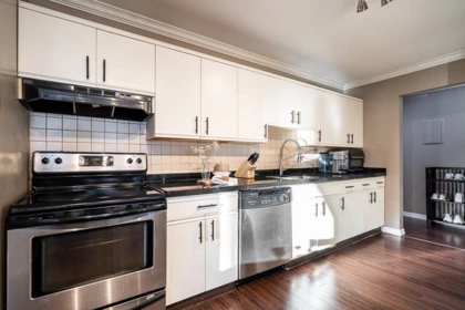 313 1830 E Southmere Crescent, Surrey, BC, Surrey — Apartment/Condo for sale