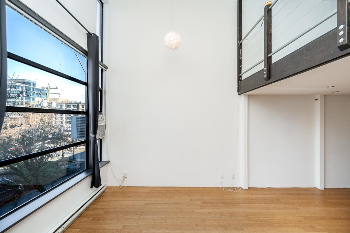 Hallway Photo of 202 1850 Lorne Street, Vancouver, BC
