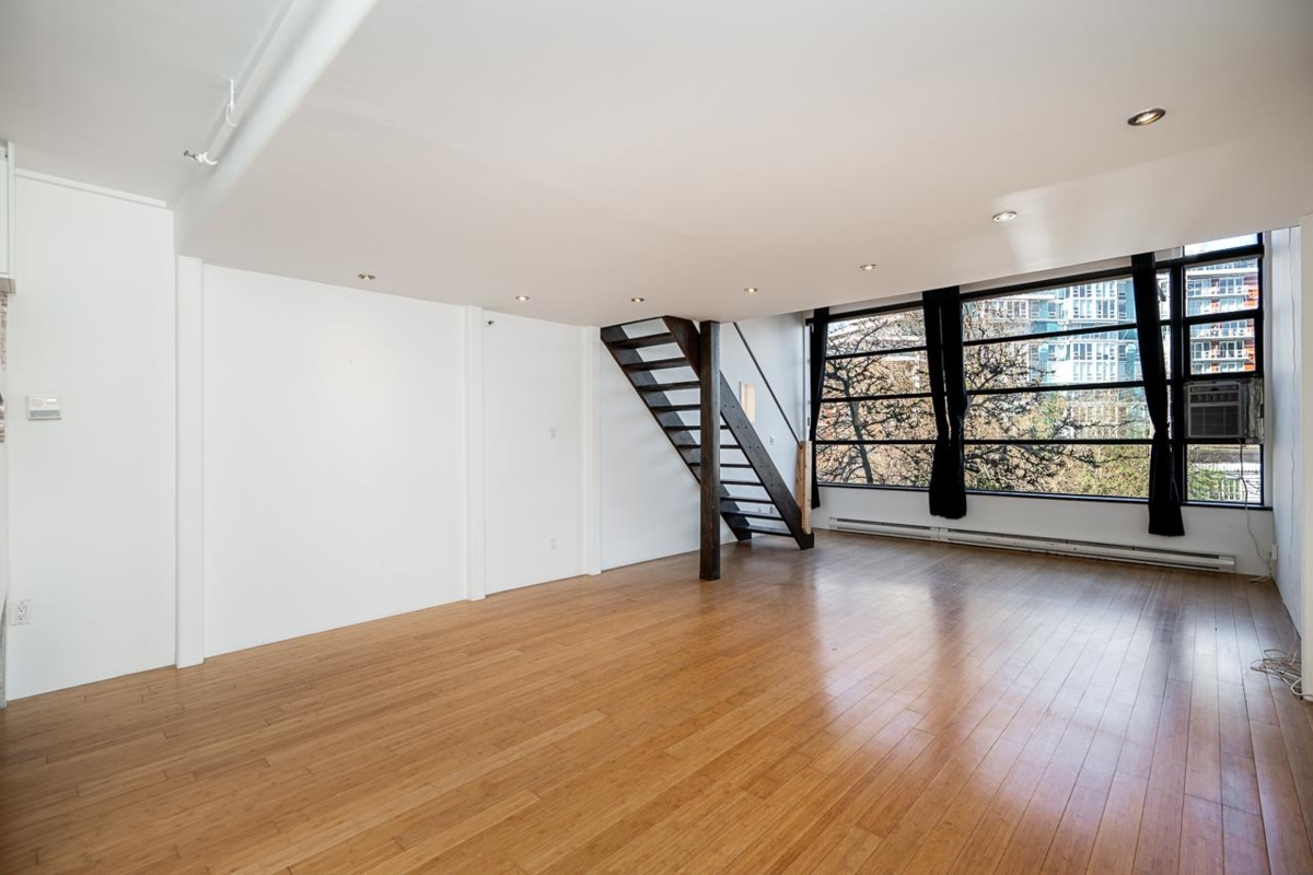 Office / Den Photo of 202 1850 Lorne Street, Vancouver, BC