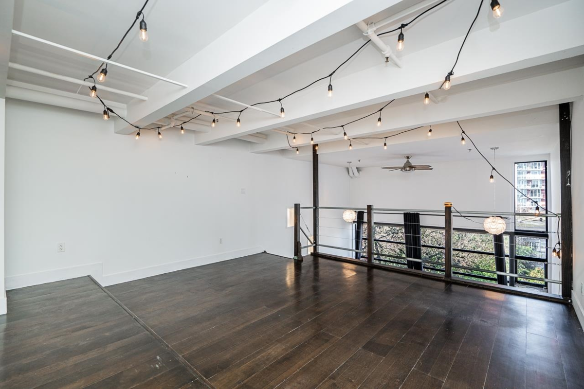 Outdoor Patio Photo of 202 1850 Lorne Street, Vancouver, BC