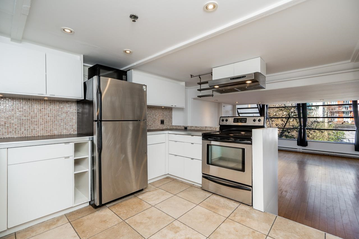 Walk-In Closet Photo of 202 1850 Lorne Street, Vancouver, BC