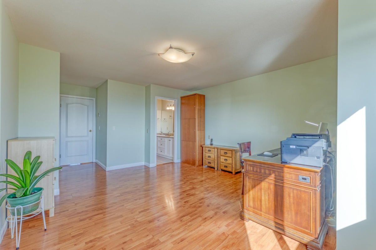 Office / Den Photo of 2750 Westlake Drive, Coquitlam, BC