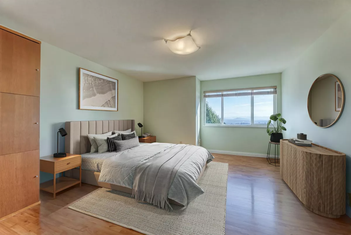 Powder Room Photo of 2750 Westlake Drive, Coquitlam, BC