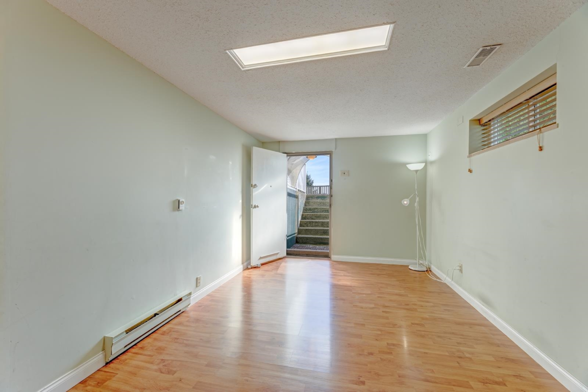 Staircase Photo of 2750 Westlake Drive, Coquitlam, BC