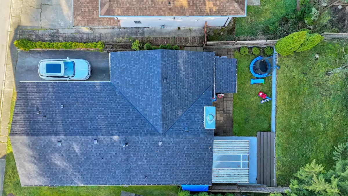 Powder Room Photo of 1230 Bluff Drive, Coquitlam, BC