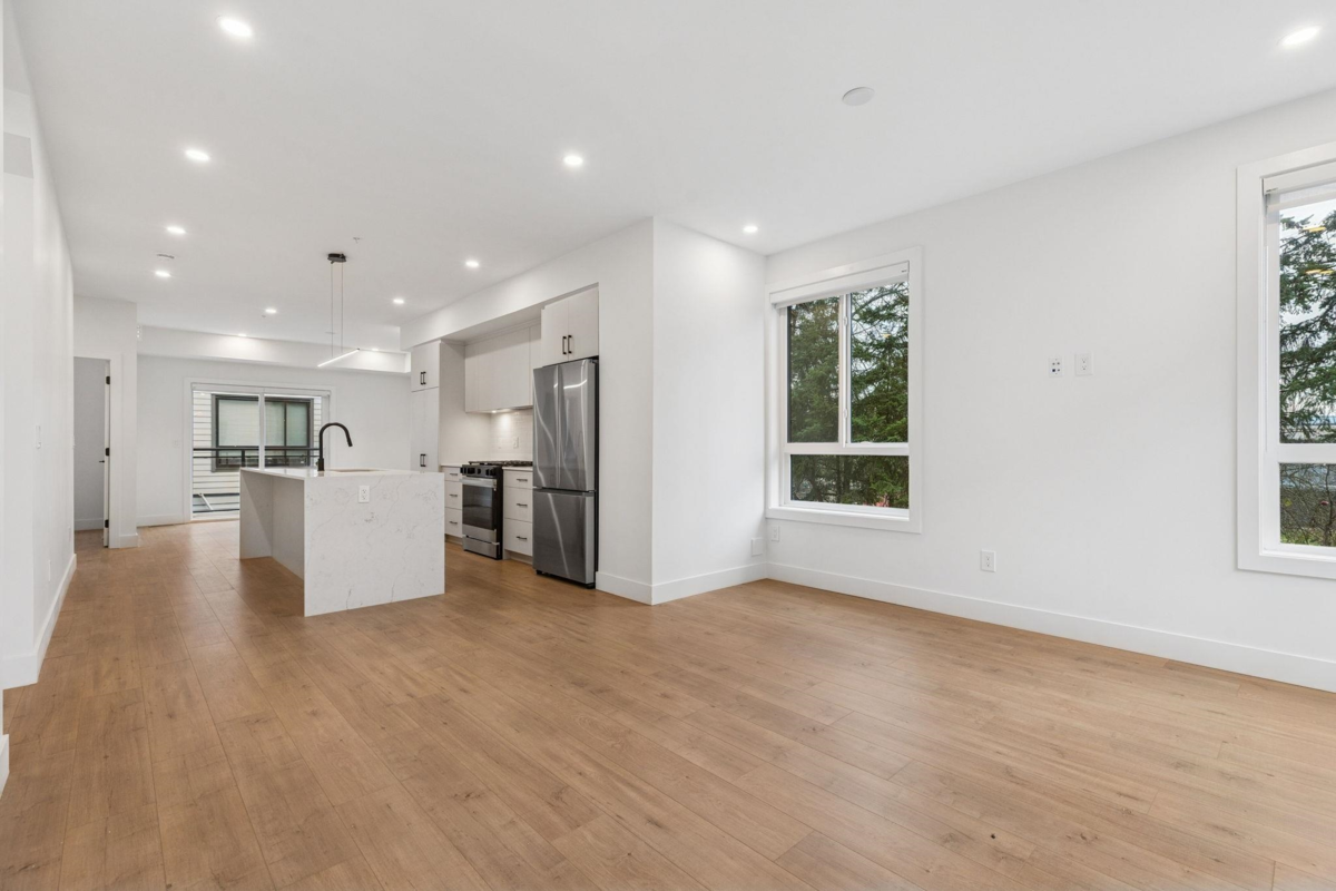 Dining Area Photo of 7 19667 55a Avenue, Langley, BC