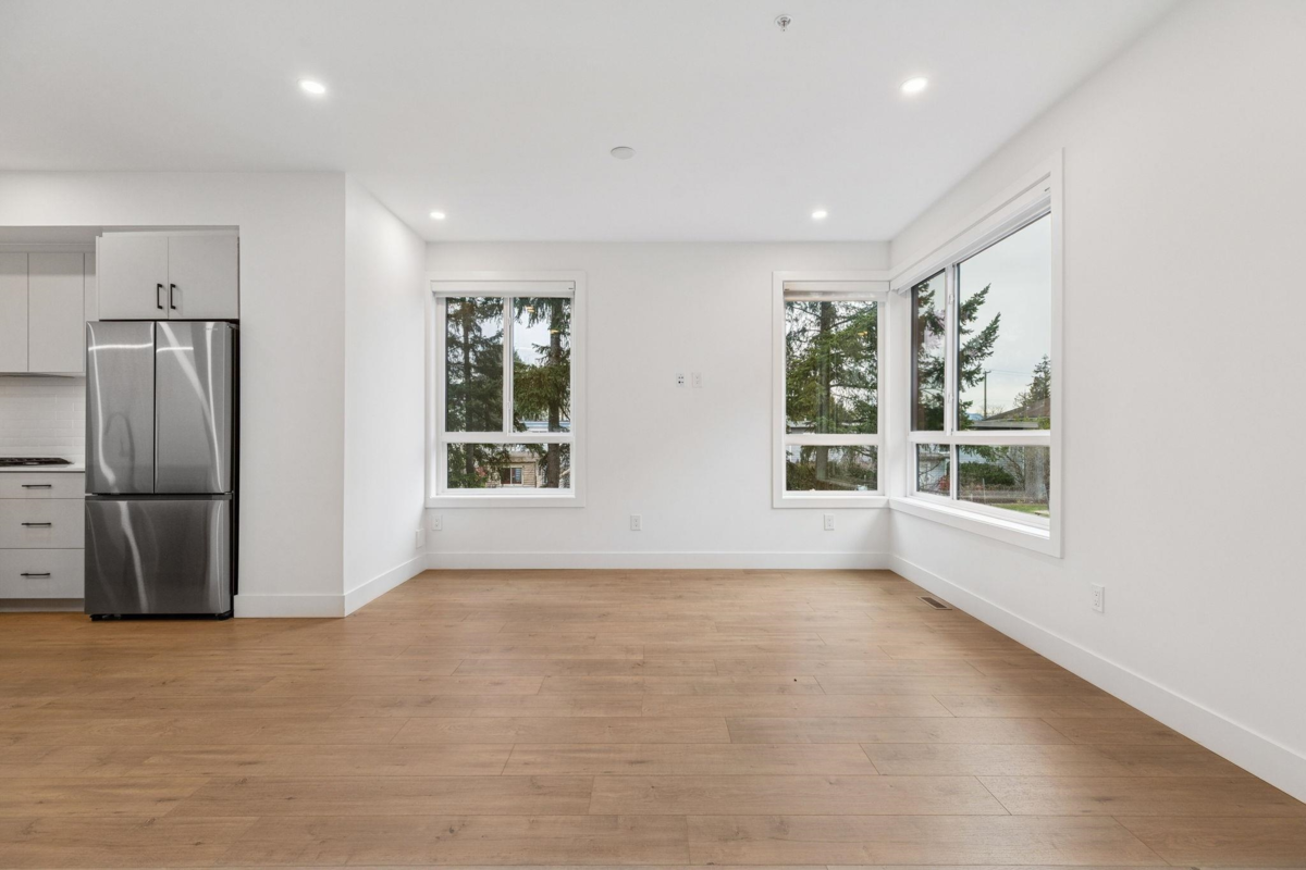 Family Room Photo of 7 19667 55a Avenue, Langley, BC