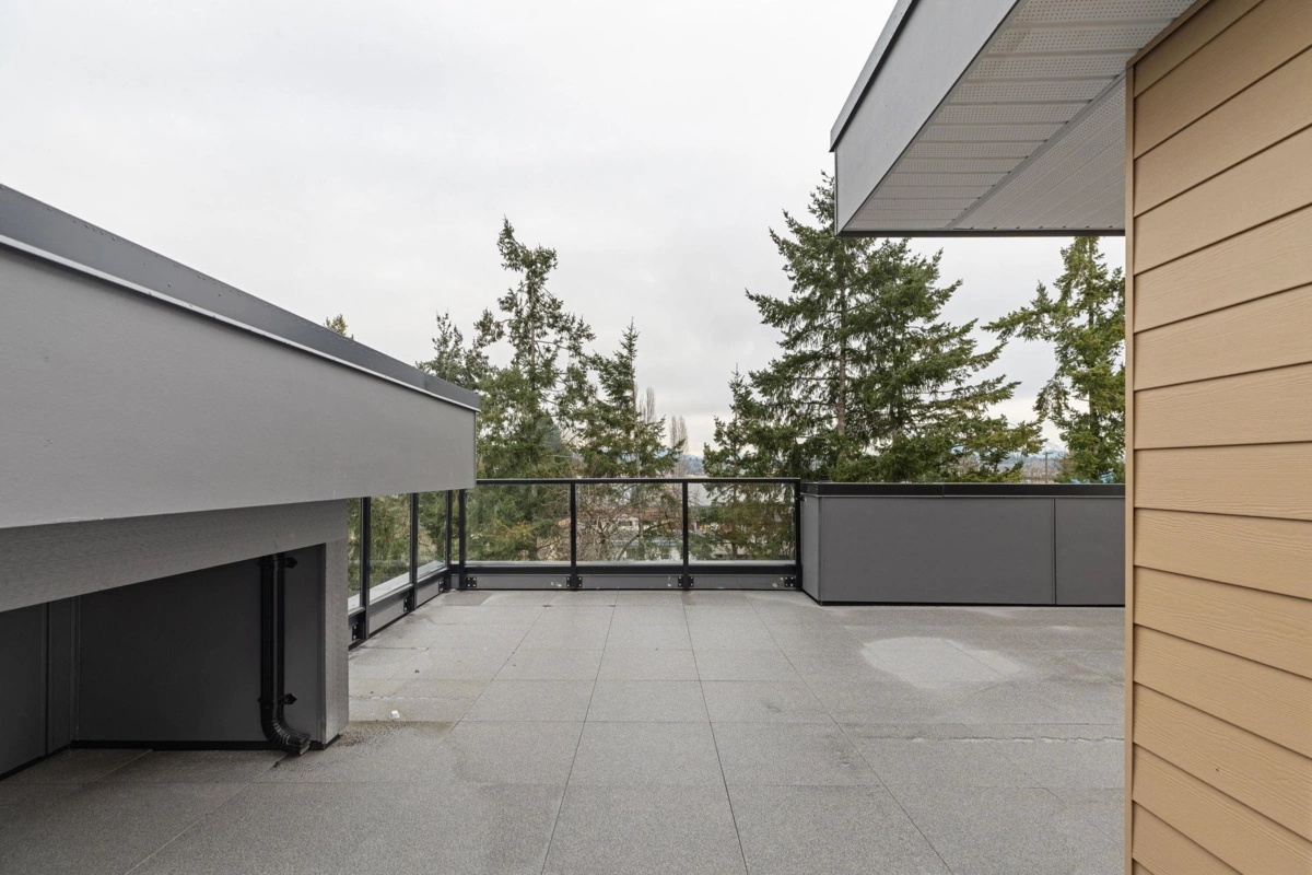 Garden / Landscaping Photo of 7 19667 55a Avenue, Langley, BC