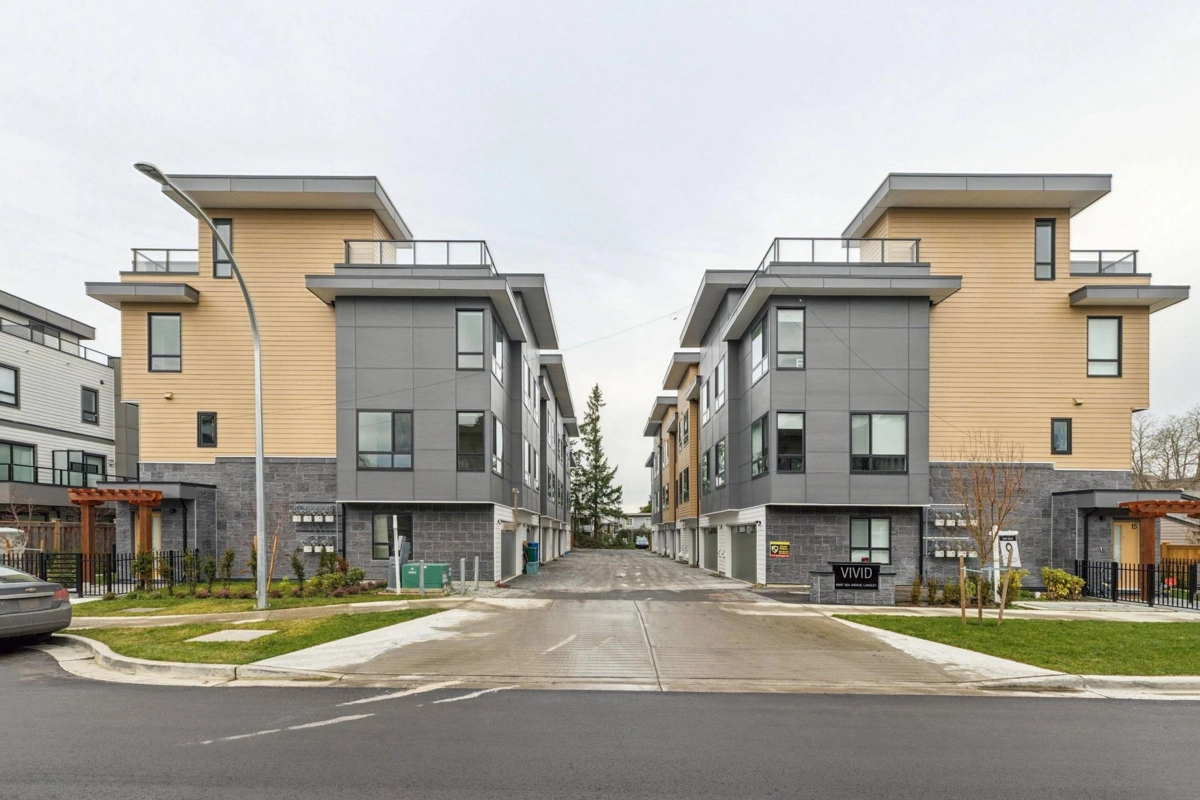 Outdoor Kitchen Photo of 7 19667 55a Avenue, Langley, BC