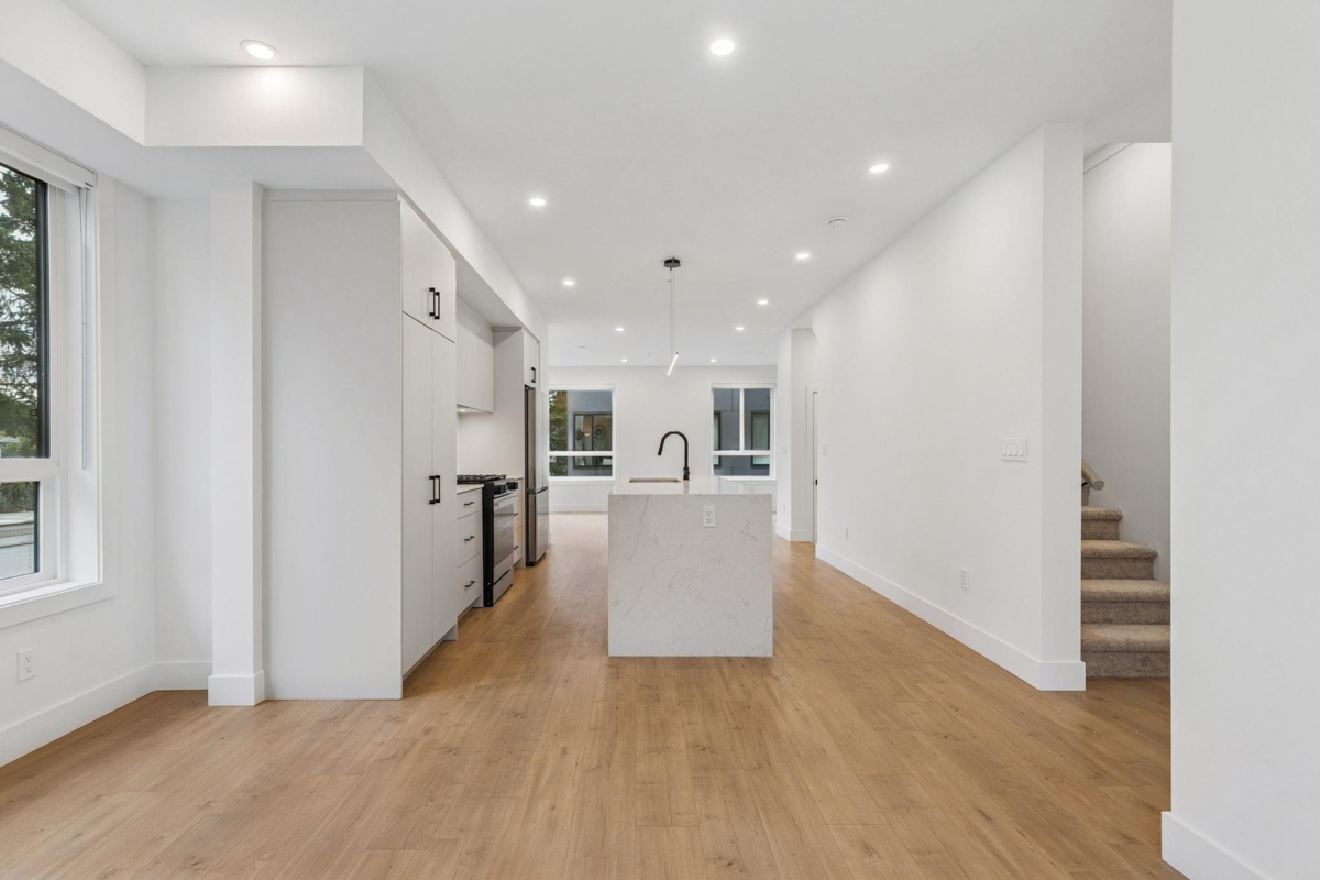 Primary Bedroom Photo of 7 19667 55a Avenue, Langley, BC