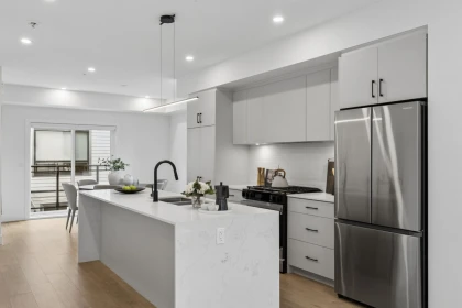 Kitchen Photo of 7 19667 55a Avenue, Langley, BC