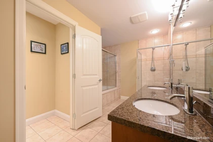 Entry Foyer Photo of 5323 Spetifore Crescent, Delta, BC