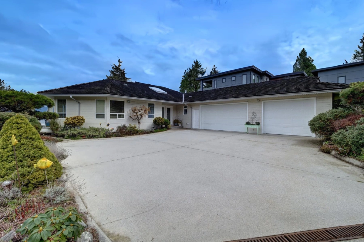 Exterior Rear Photo of 6484 N Gale Avenue, Sechelt, BC