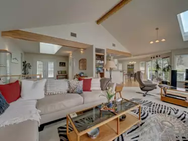 Basement Recreation Room Photo of 6484 N Gale Avenue, Sechelt, BC