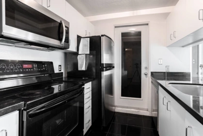 Breakfast Nook Photo of 909 438 Seymour Street, Vancouver, BC