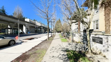 Front Yard Photo of 215 4155 Central Boulevard, Burnaby, BC
