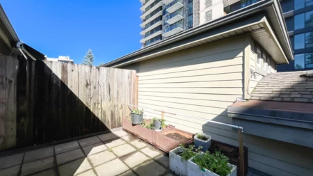 Hallway Photo of 215 4155 Central Boulevard, Burnaby, BC