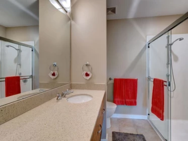 Primary Bathroom Photo of 360 5160 Davis Bay Road, Sechelt, BC