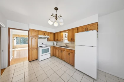 Breakfast Nook Photo of 3571 E 46th Avenue, Vancouver, BC