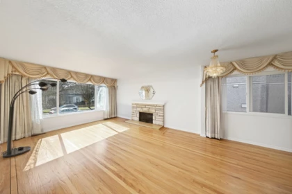 3571 E 46th Avenue, Vancouver, BC, Vancouver — Single Family Residence for sale