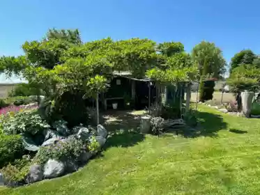 8640 Ladner Trunk Road, Delta, BC, Delta — Single Family Residence for sale