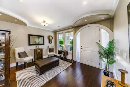 17393 2 Avenue, Surrey, BC, Surrey — Single Family Residence for sale