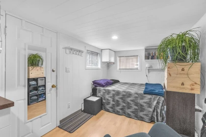 Entry Foyer Photo of 2223 E 8th Avenue, Vancouver, BC