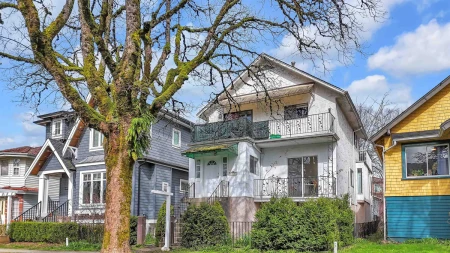 Hot Tub / Spa Photo of 2223 E 8th Avenue, Vancouver, BC