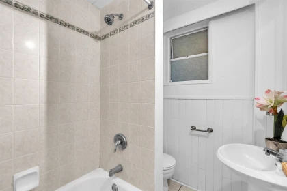 Powder Room Photo of 2223 E 8th Avenue, Vancouver, BC