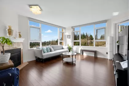 701 7108 Edmonds Street, Burnaby, BC, Burnaby — Apartment/Condo for sale