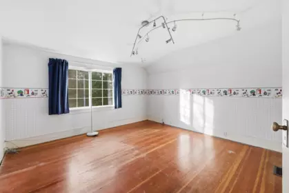 Laundry Room Photo of 3775 W 35th Avenue, Vancouver, BC