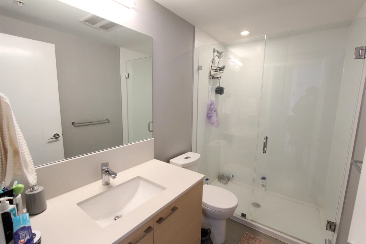 Family Room Photo of TH1 13963 105 Boulevard, Surrey, BC