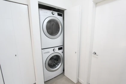 Pantry Photo of TH1 13963 105 Boulevard, Surrey, BC