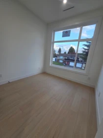 Basement Recreation Room Photo of 11663 89a Avenue, Delta, BC
