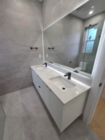 Guest Bathroom Photo of 11663 89a Avenue, Delta, BC