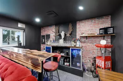 Basement Recreation Room Photo of 34694 Beverley Crescent, Abbotsford, BC