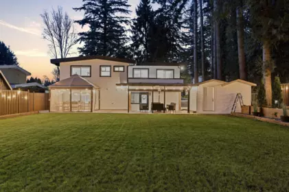 Front Yard Photo of 34694 Beverley Crescent, Abbotsford, BC
