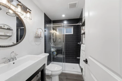 Powder Room Photo of 34694 Beverley Crescent, Abbotsford, BC