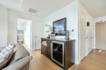 Bedroom 4 Photo of 1503 15165 Thrift Avenue, White Rock, BC
