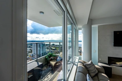 Outdoor Patio Photo of 1503 15165 Thrift Avenue, White Rock, BC