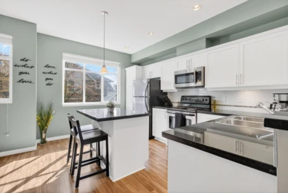 13 6635 192 Street, Surrey, BC, Surrey — Townhouse for sale